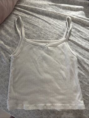 Brandy Melville White Ribbed Camisole with Bow Accent